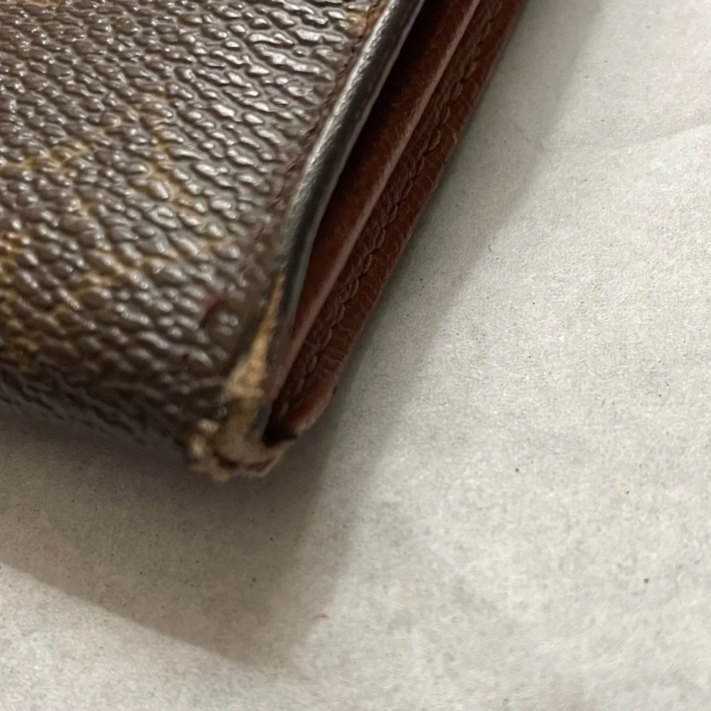 Louis Vuitton Monogram Brown Canvas Sarah Long Wallet